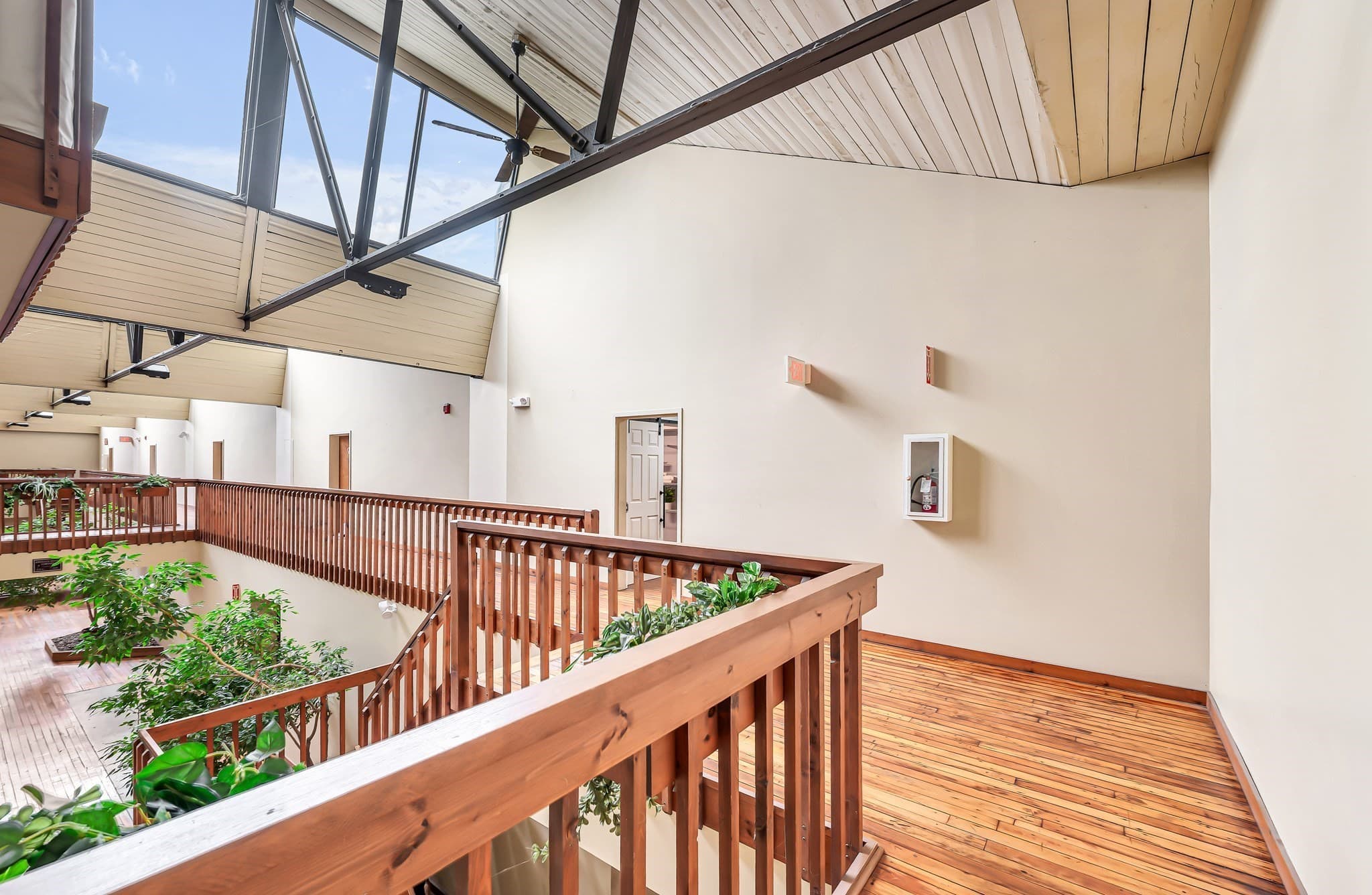 Condominium at 267 Locust St # 2A, Northampton MA 01062, Northampton, photo 24 of 27