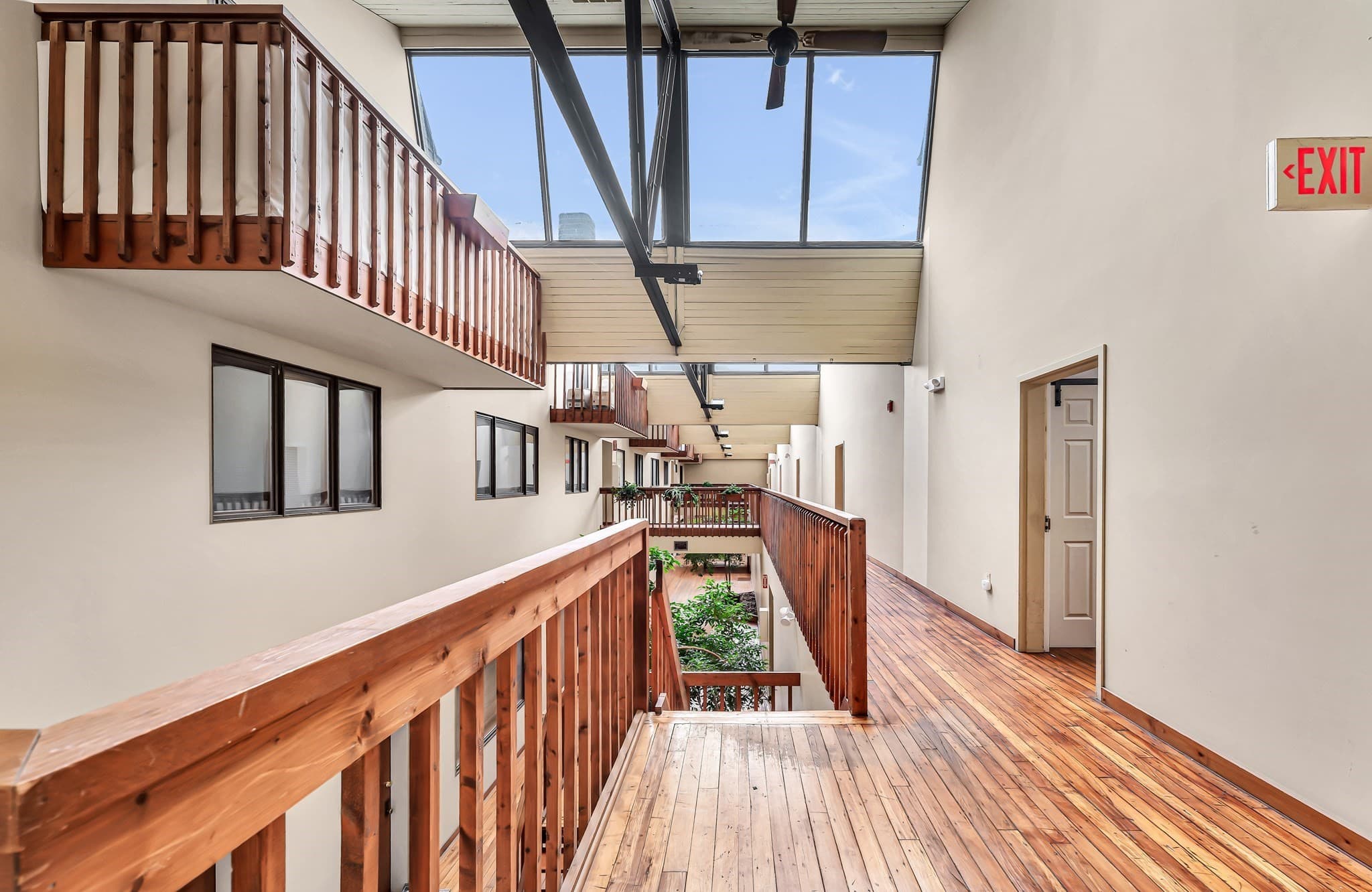 Condominium at 267 Locust St # 2A, Northampton MA 01062, Northampton, photo 25 of 27