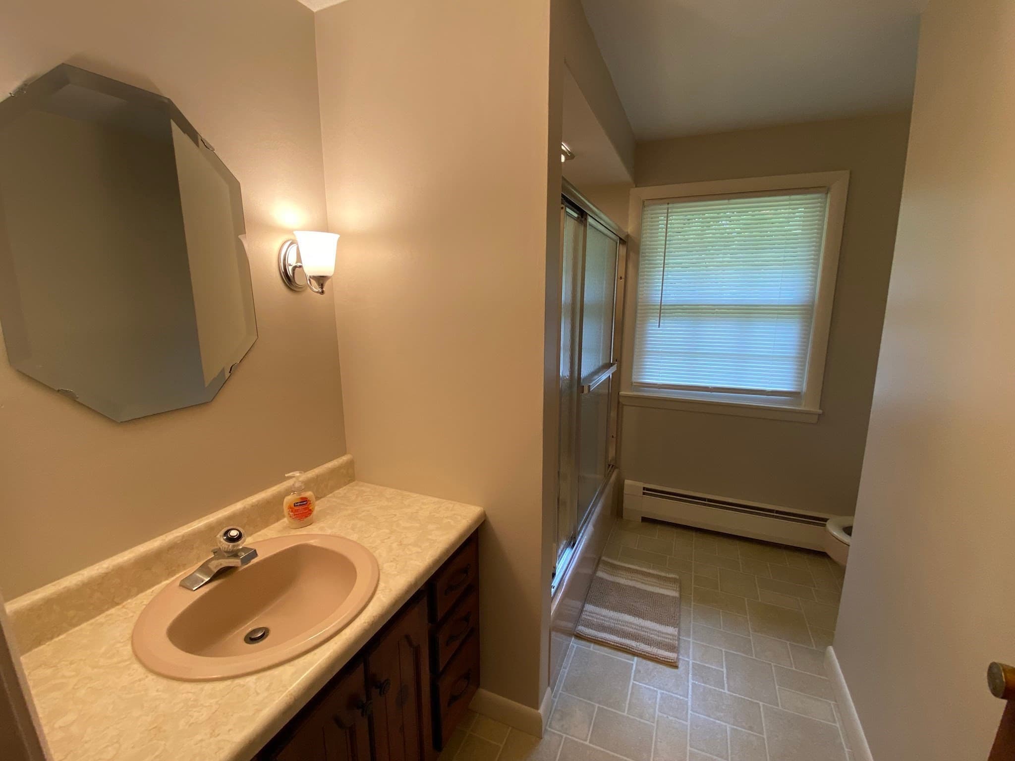 Single Family Residence at 1 Pearl St, Auburn MA 01501, Auburn, photo 19 of 26
