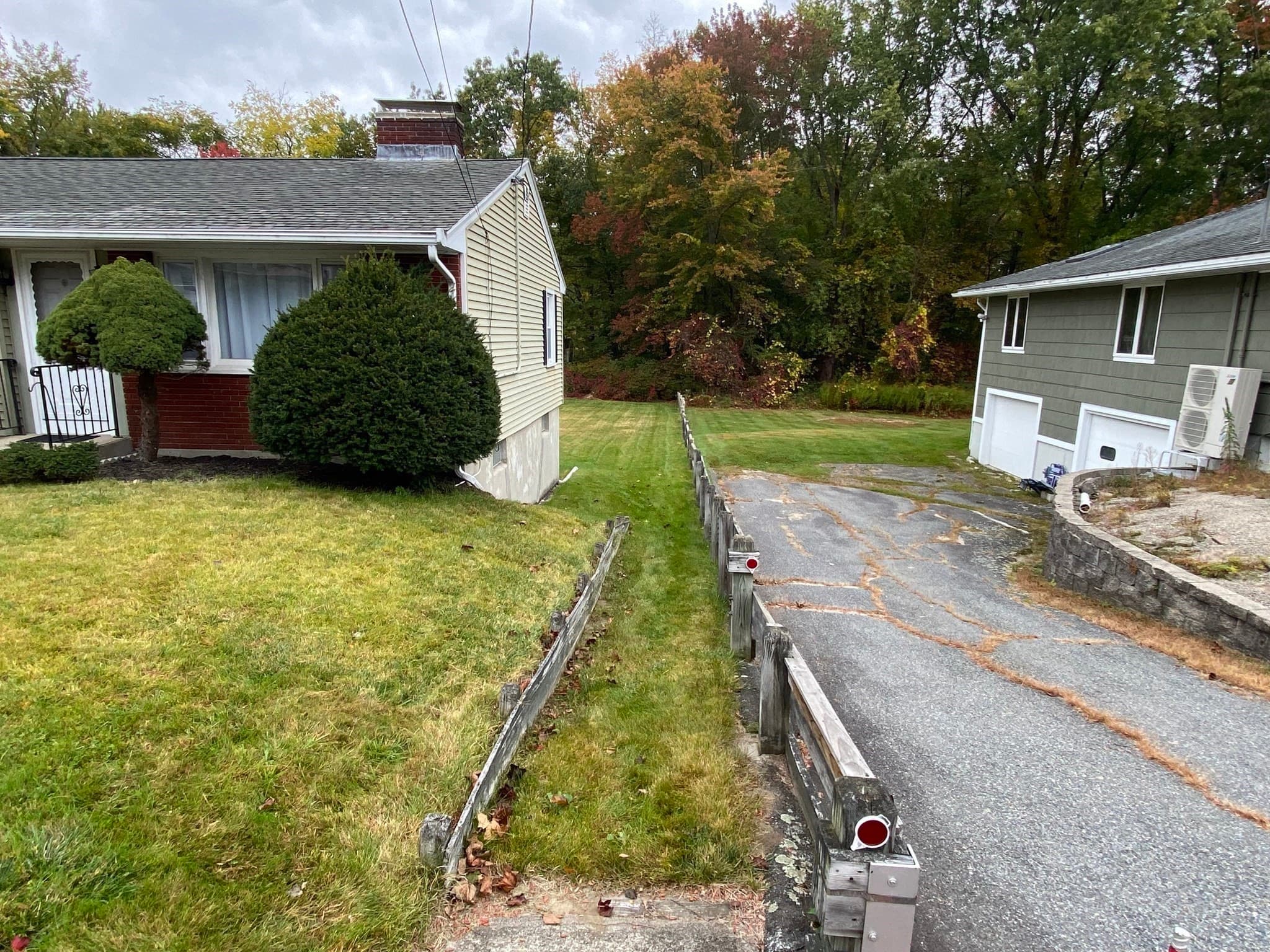 Single Family Residence at 1 Pearl St, Auburn MA 01501, Auburn, photo 4 of 26