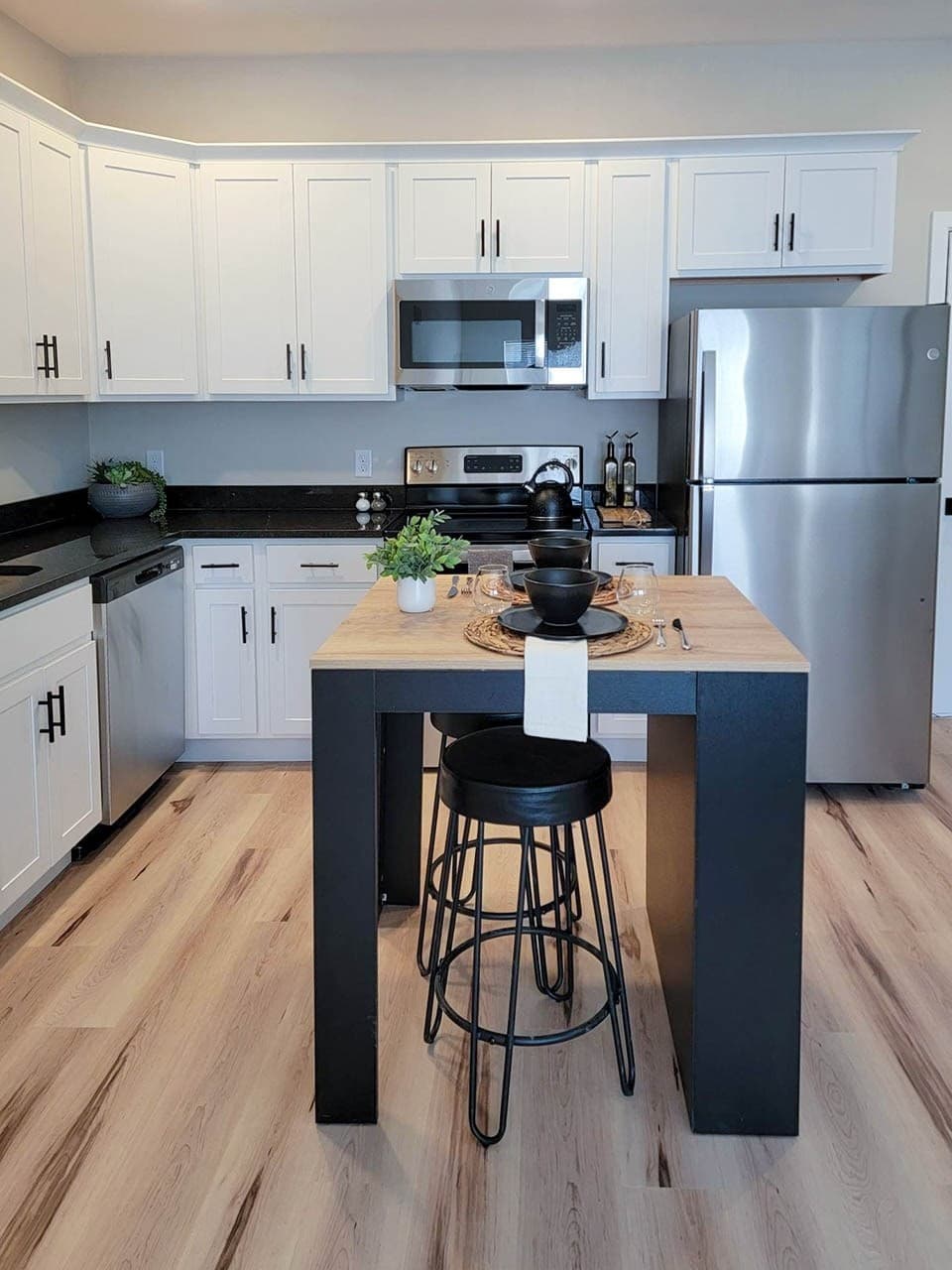 Apartment at 23 Prentice Street # 1103, Grafton MA 01536, photo 2 of 4