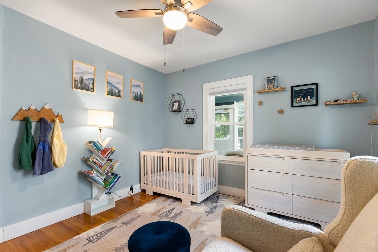 Single Family Residence at 51 Sherwood Rd, Medford MA 02155, photo 23 of 37