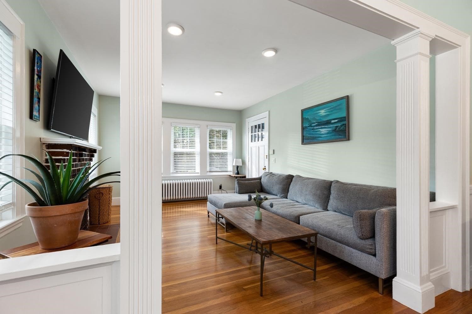 Single Family Residence at 51 Sherwood Rd, Medford MA 02155, photo 6 of 37