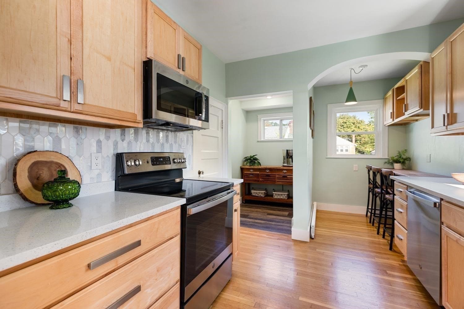 Single Family Residence at 51 Sherwood Rd, Medford MA 02155, photo 13 of 37