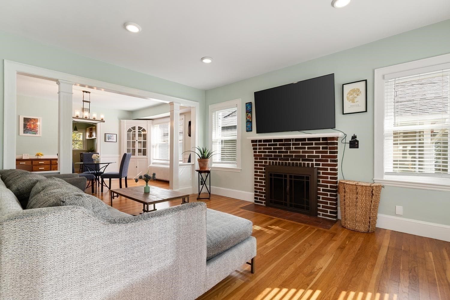 Single Family Residence at 51 Sherwood Rd, Medford MA 02155, photo 3 of 37