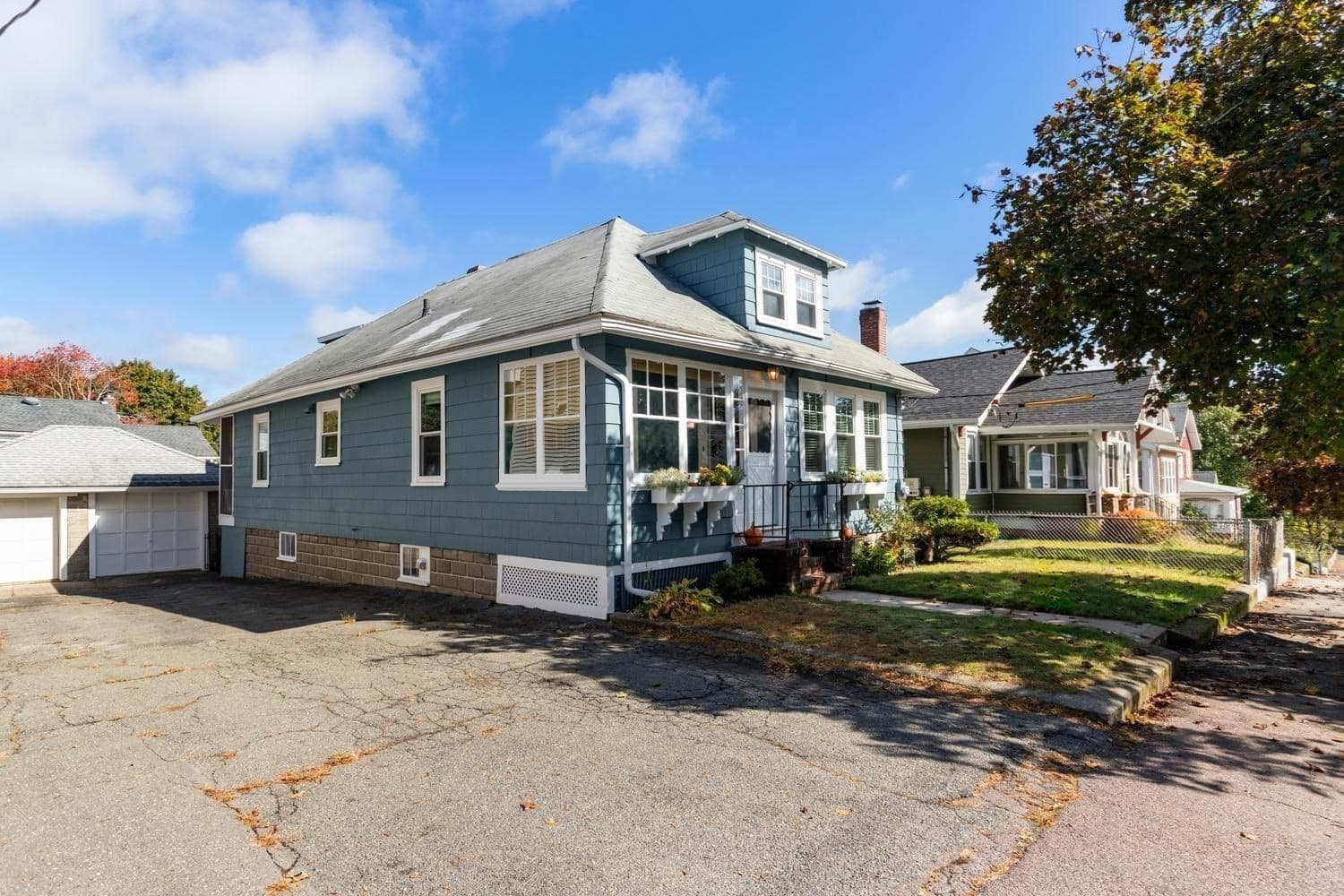 Single Family Residence at 51 Sherwood Rd, Medford MA 02155, photo 34 of 37
