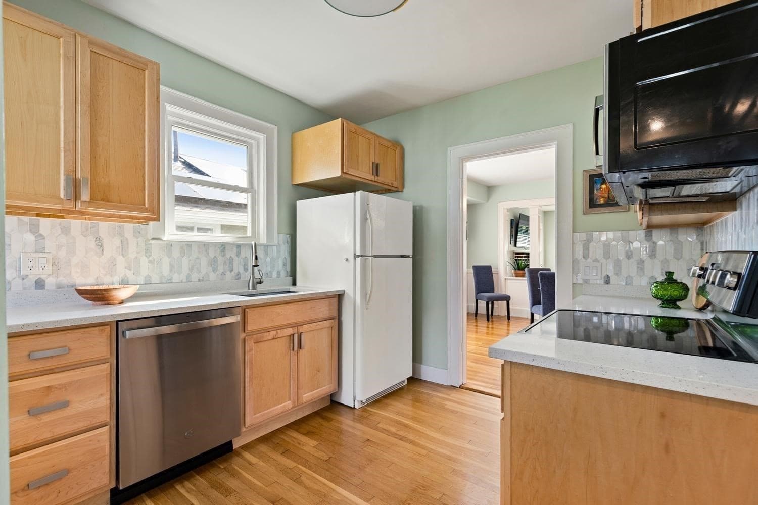 Single Family Residence at 51 Sherwood Rd, Medford MA 02155, photo 14 of 37