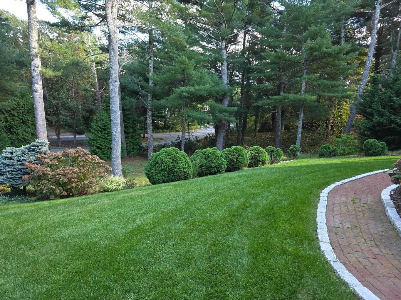 Single Family Residence at 8 Partridge Path, Sandwich MA 02537, Sandwich, photo 6 of 37