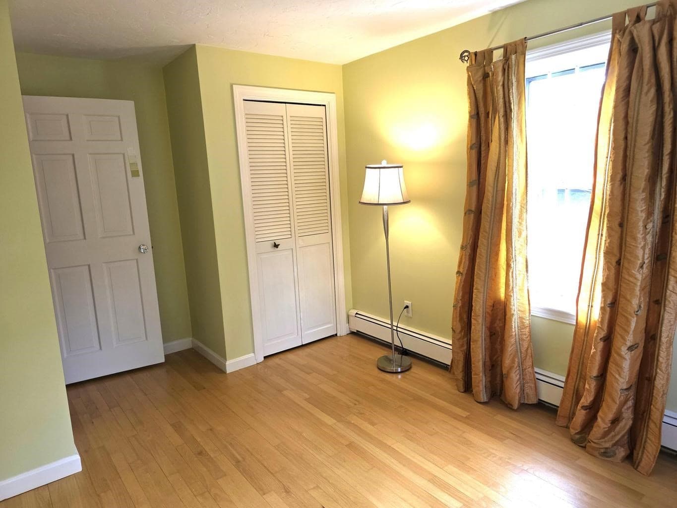 Single Family Residence at 8 Partridge Path, Sandwich MA 02537, Sandwich, photo 32 of 37