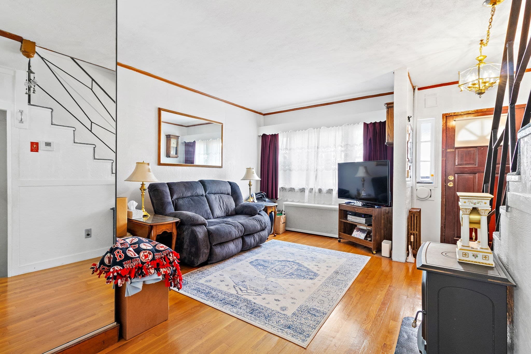 Single Family Residence at 463 E 6th St, Boston MA 02127, Boston, photo 4 of 26