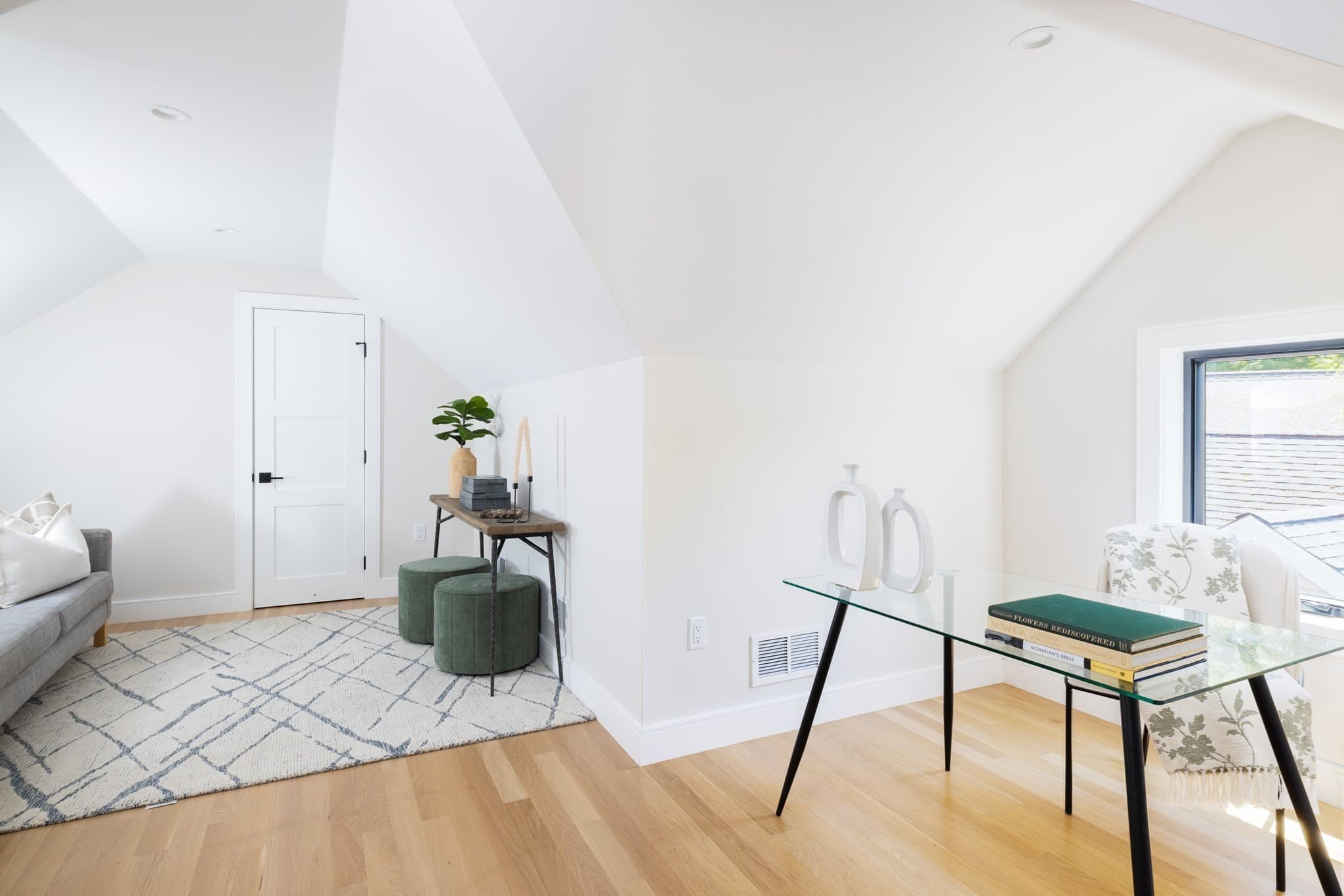 Condominium at 356 Linwood Ave # 356, Newton MA 02460, Newton, photo 9 of 15