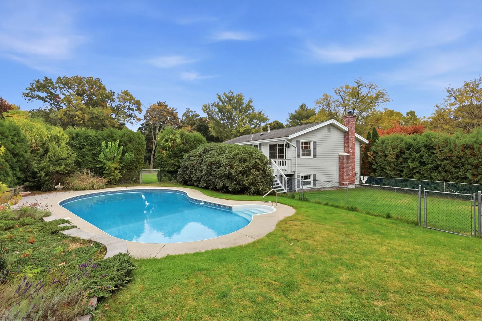 Single Family Residence at 684 Maple Rd, Longmeadow MA 01106, photo 38 of 42