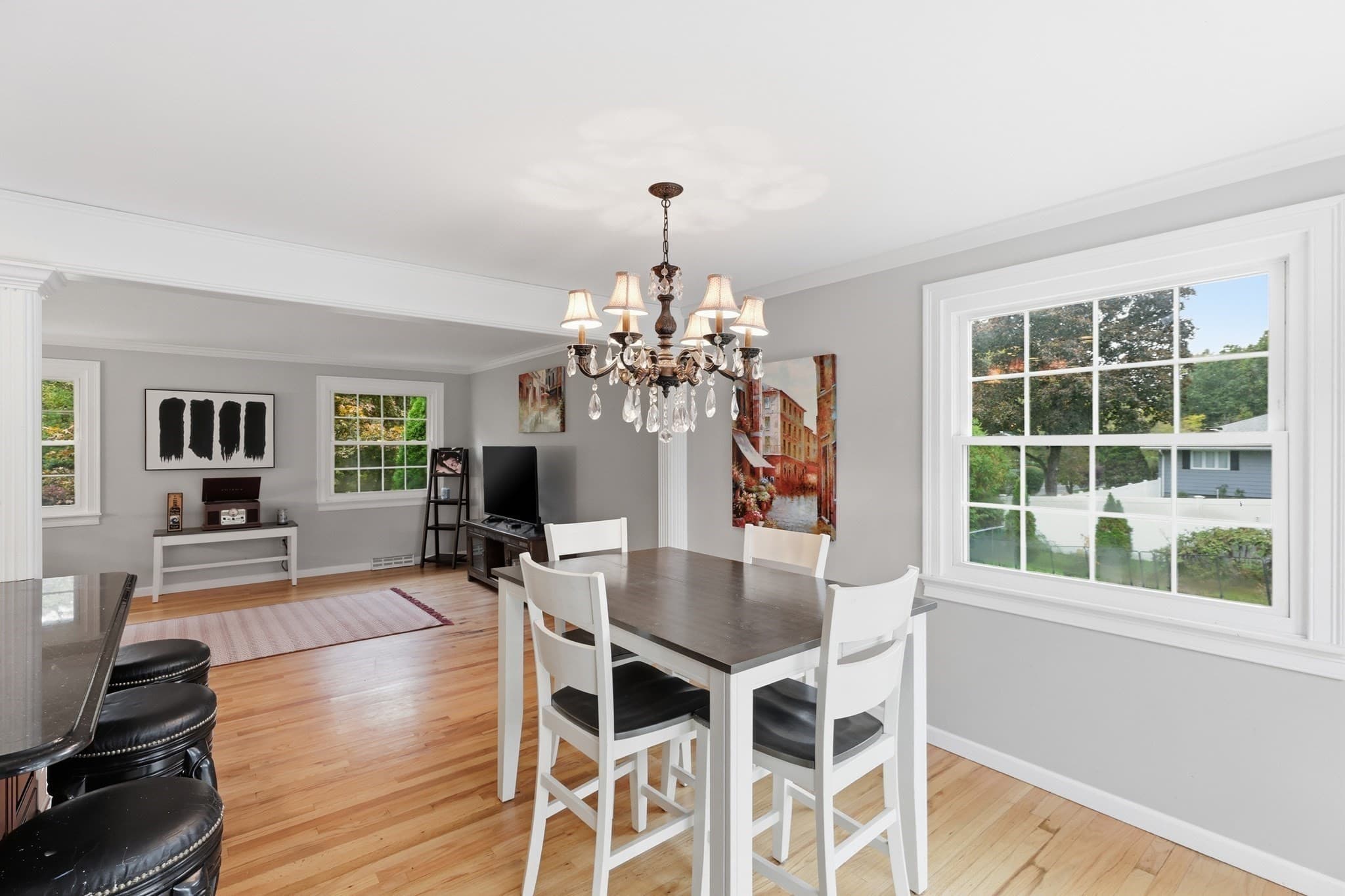 Single Family Residence at 684 Maple Rd, Longmeadow MA 01106, photo 11 of 42