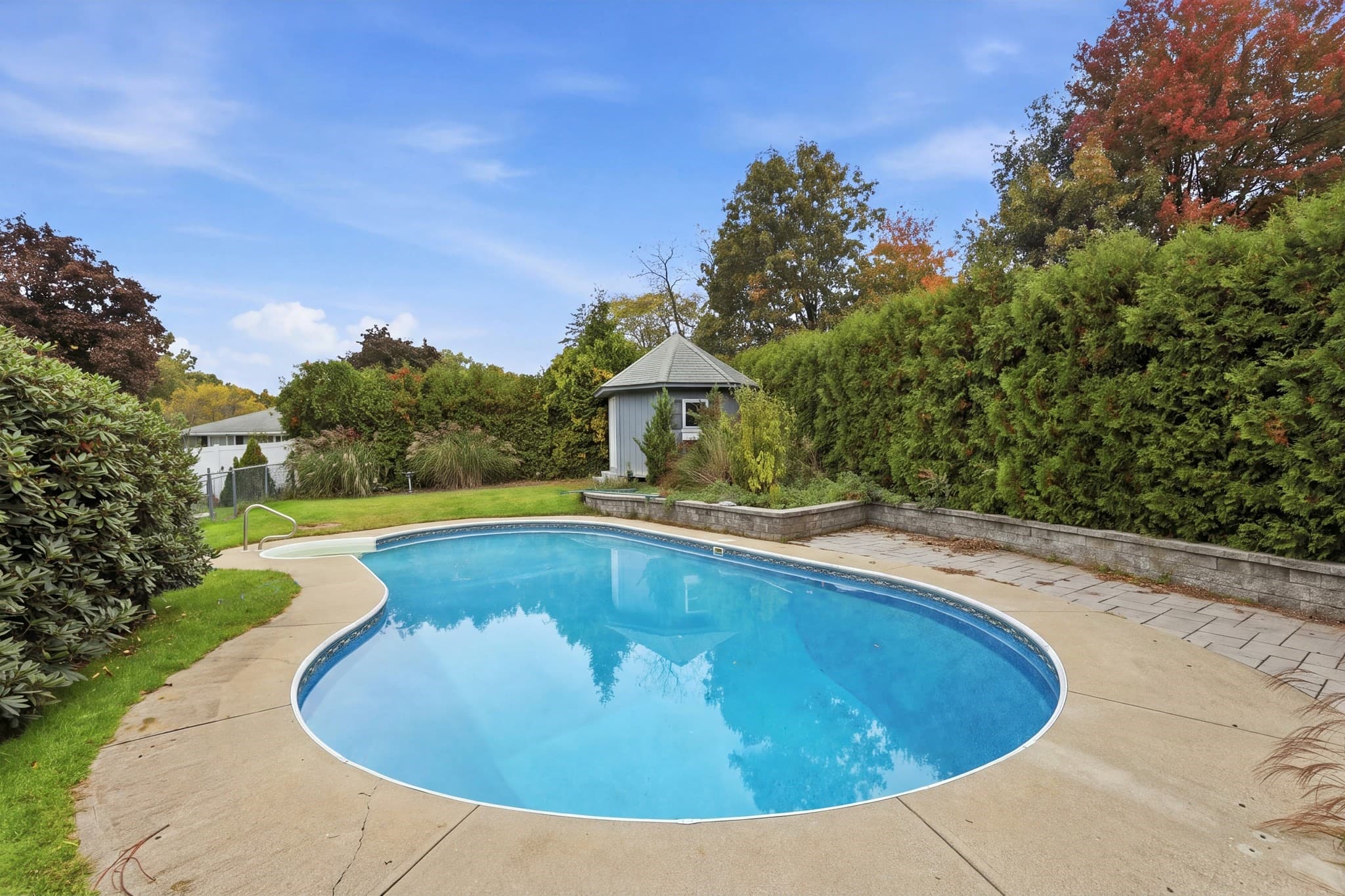 Single Family Residence at 684 Maple Rd, Longmeadow MA 01106, photo 40 of 42