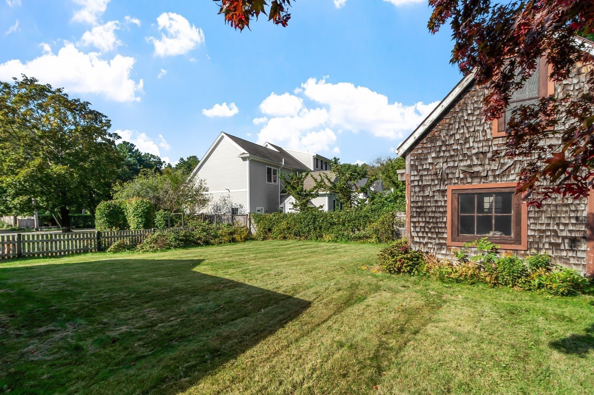 Single Family Residence at 94 School Street, Manchester MA 01944, photo 2 of 15