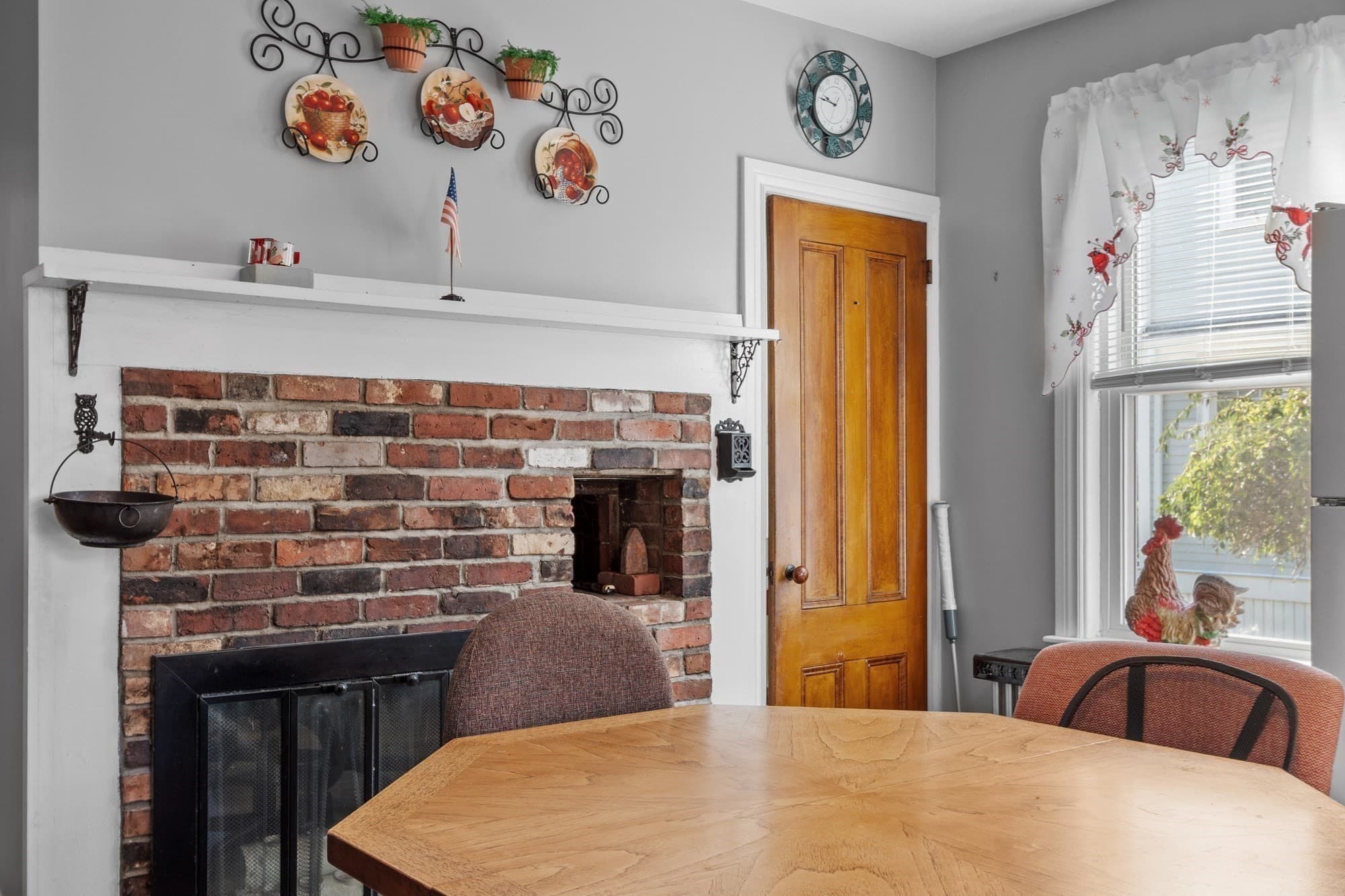 Single Family Residence at 94 School Street, Manchester MA 01944, photo 7 of 15