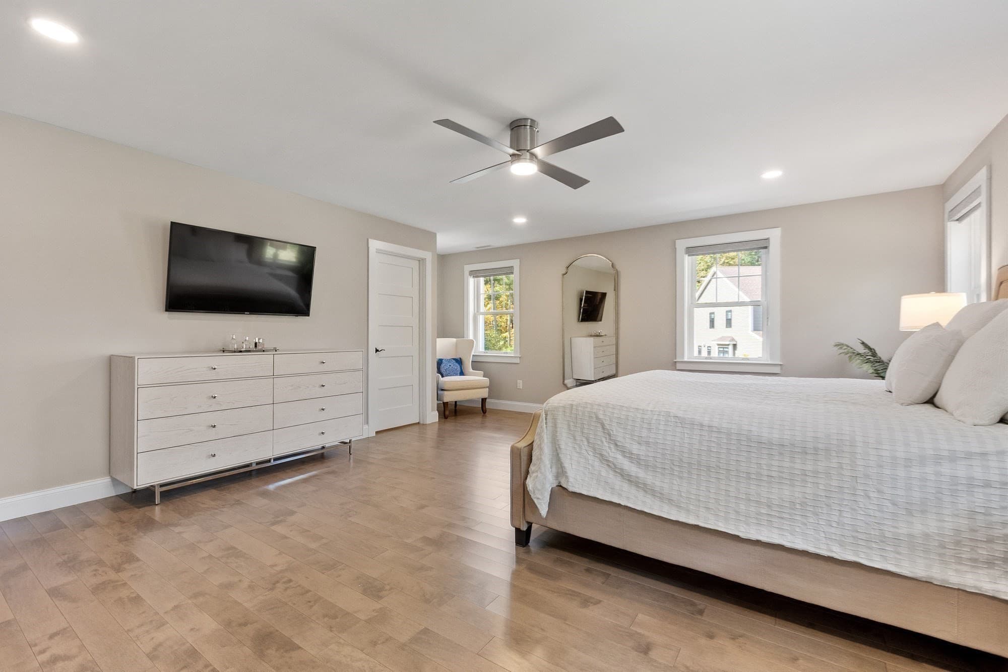 Condominium at 16 Birch Ln # 3, Carlisle MA 01741, Carlisle, photo 23 of 42