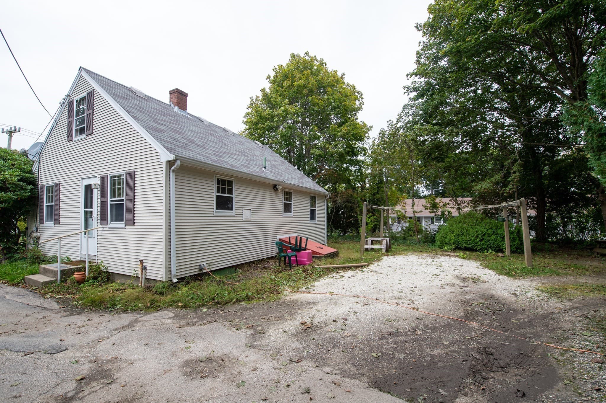 Single Family Residence at 477 Teaticket Highway, Falmouth MA 02536, photo 3 of 16