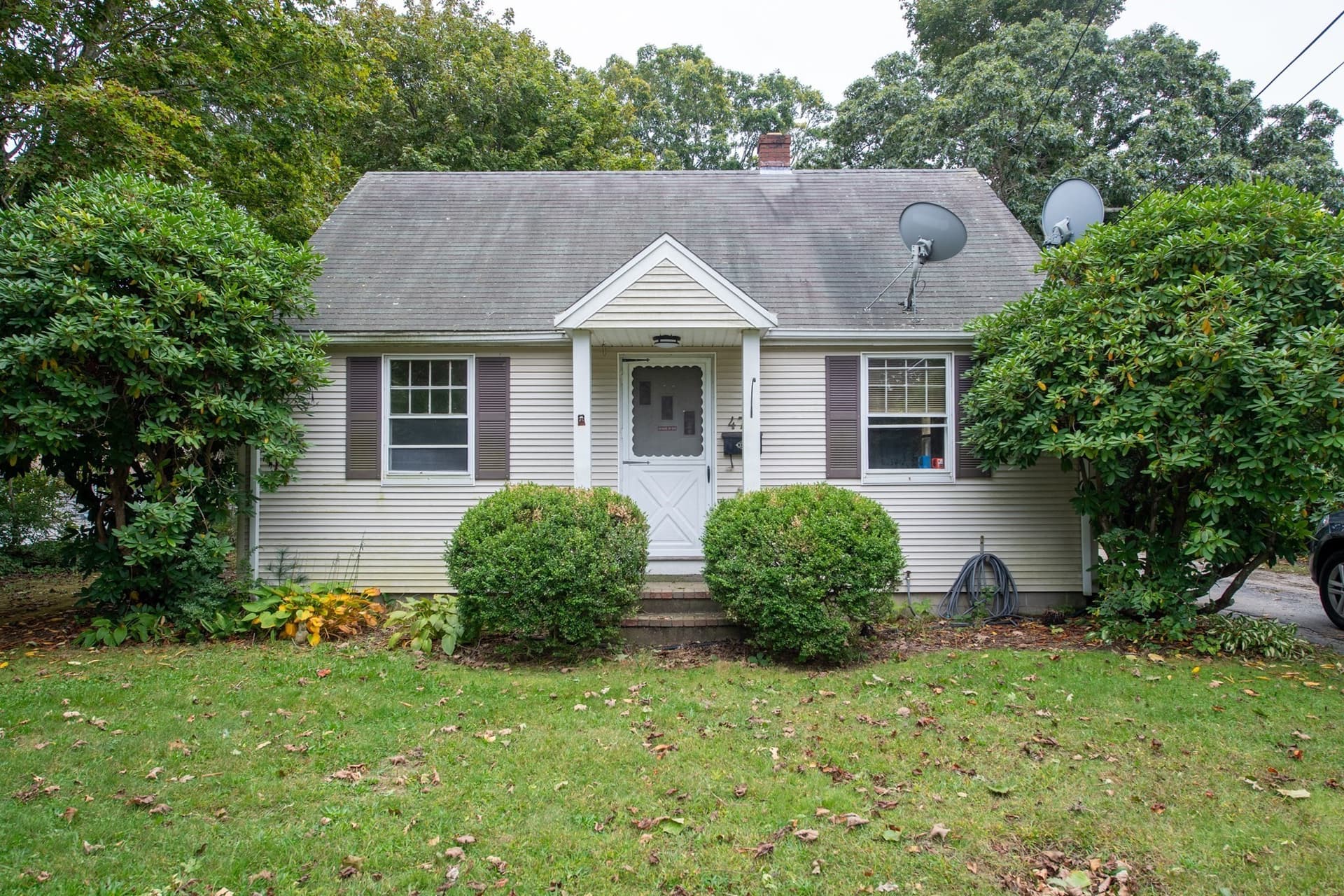 477 Teaticket Highway, Falmouth MA 02536