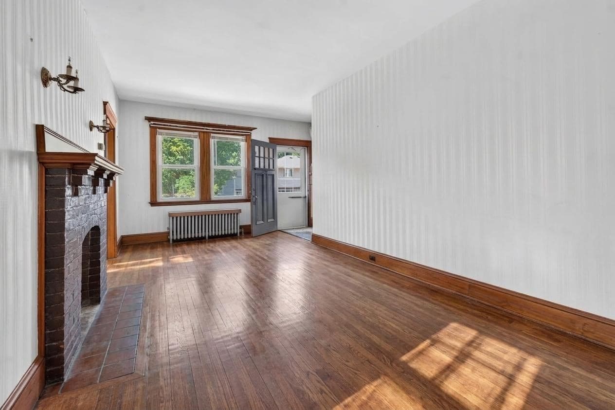 Single Family Residence at 19 Stearns Rd, Boston MA 02132, Boston, photo 16 of 23