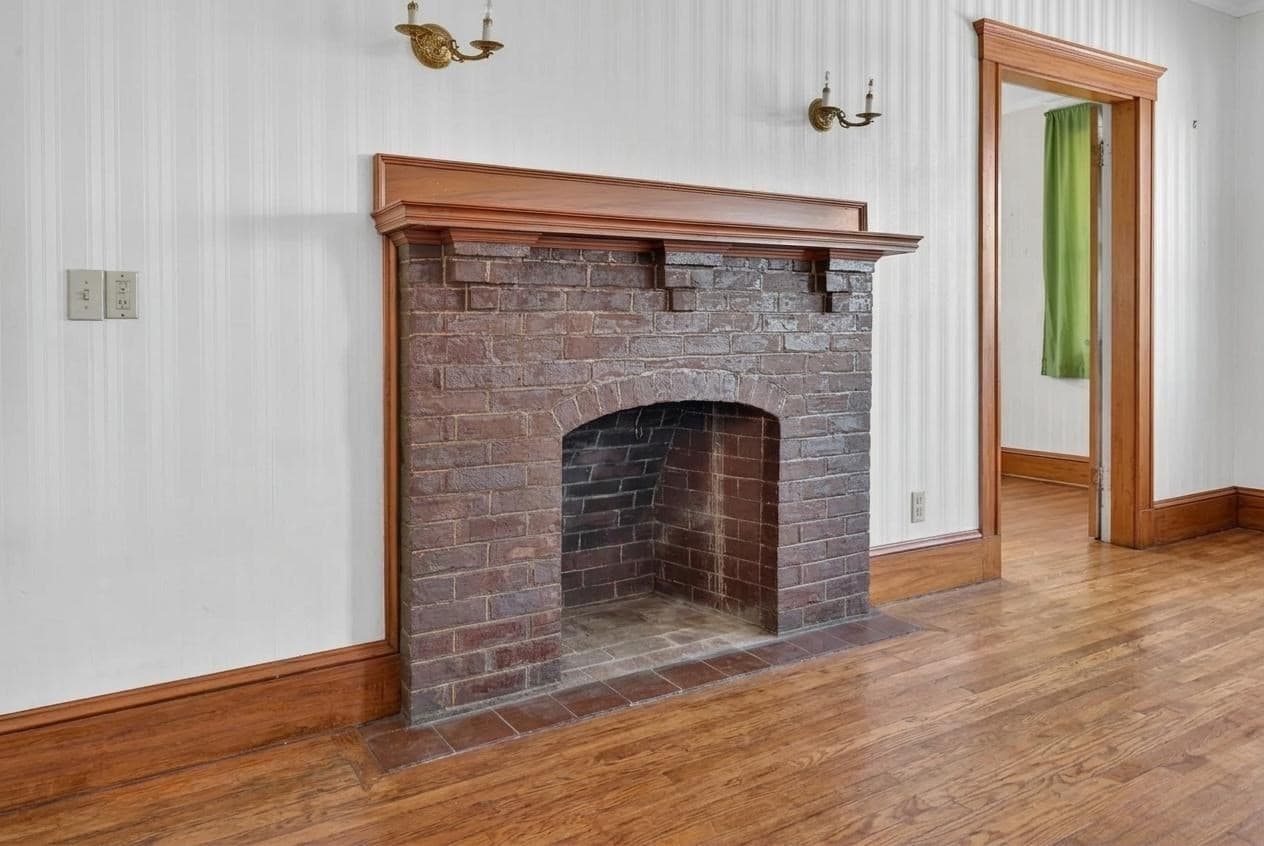 Single Family Residence at 19 Stearns Rd, Boston MA 02132, Boston, photo 15 of 23