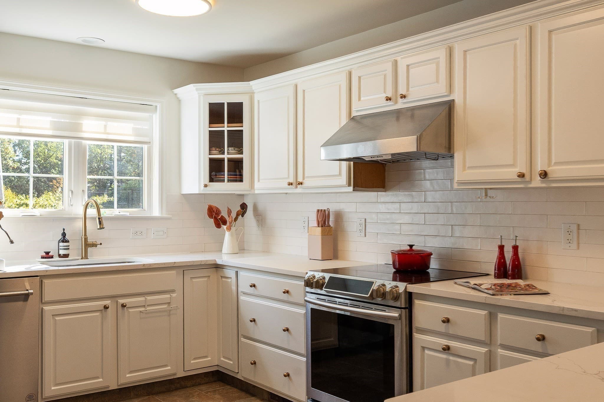 Single Family Residence at 12 Silvermine Road, Woburn MA 01801, photo 8 of 28