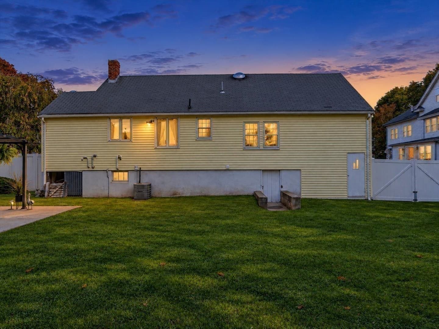 Single Family Residence at 17 Hood Road, Danvers MA 01923, Danvers, photo 27 of 34