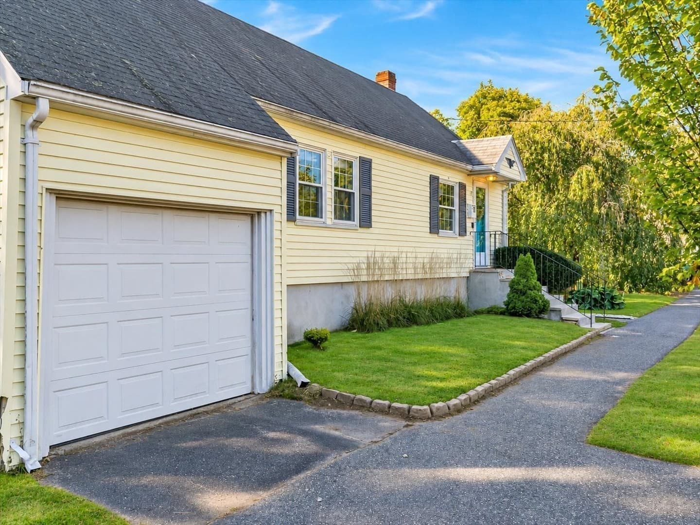 Single Family Residence at 17 Hood Road, Danvers MA 01923, Danvers, photo 2 of 34