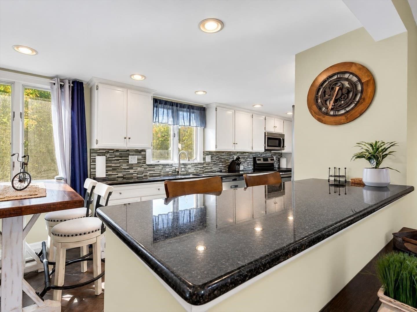 Single Family Residence at 17 Hood Road, Danvers MA 01923, Danvers, photo 10 of 34