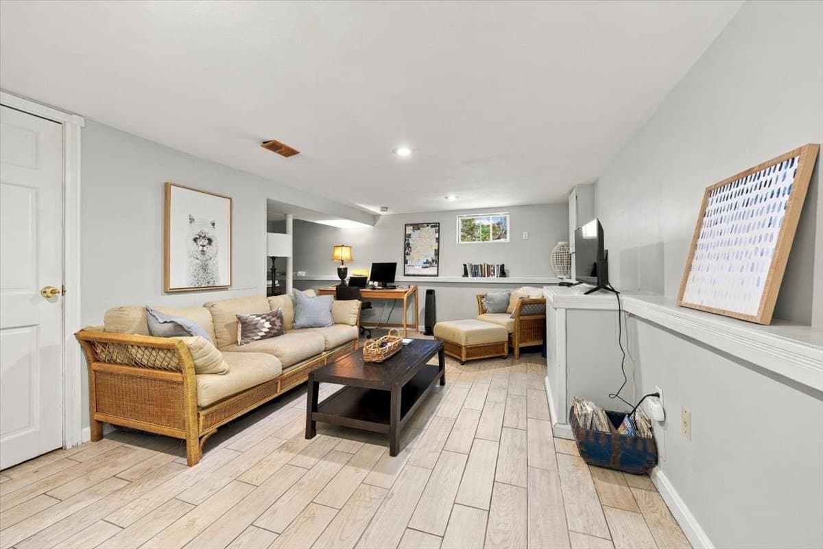 Single Family Residence at 82 Manatee Rd, Hingham MA 02043, Hingham, photo 17 of 24