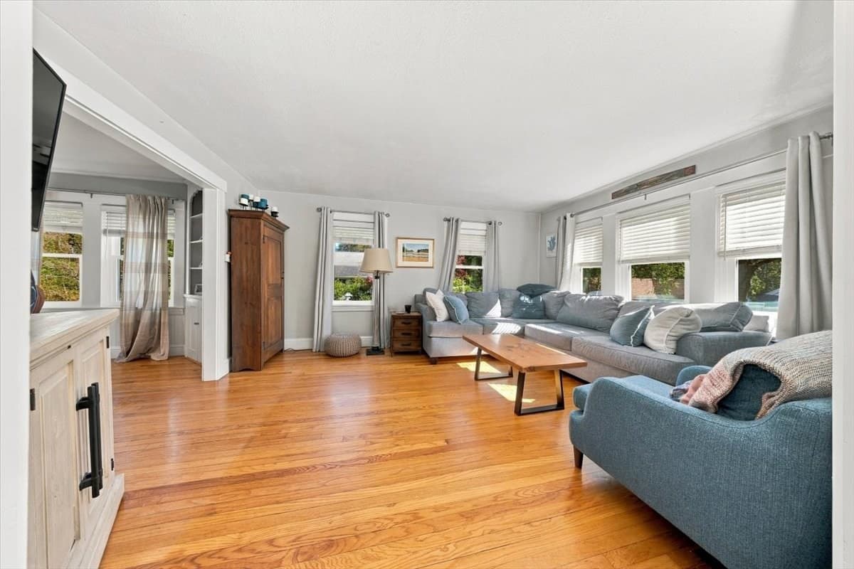 Single Family Residence at 82 Manatee Rd, Hingham MA 02043, Hingham, photo 5 of 24