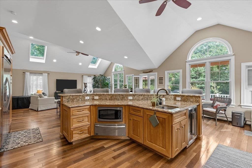 Single Family Residence at 22 Colt Lane, Plymouth MA 02360, Plymouth, photo 9 of 42