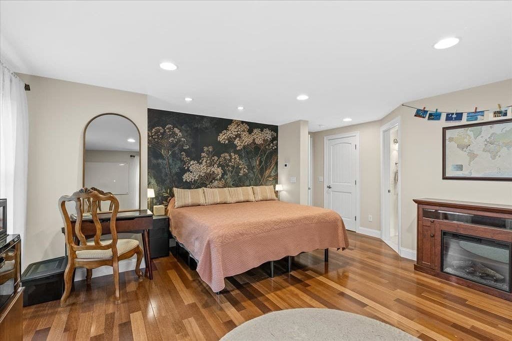 Single Family Residence at 22 Colt Lane, Plymouth MA 02360, Plymouth, photo 15 of 42