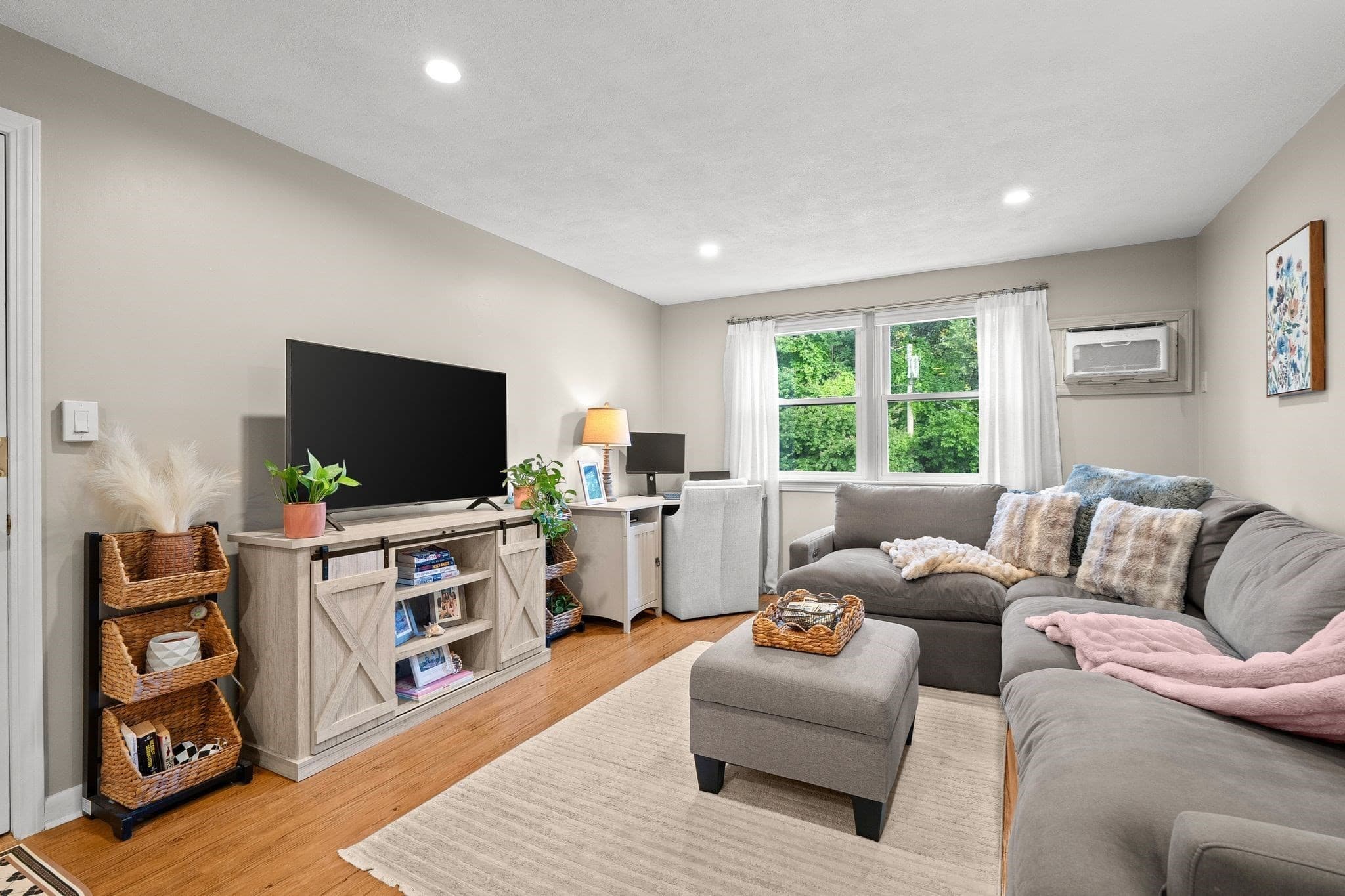 241 Main St # C8, Reading MA 01867