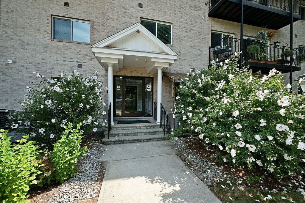 Condominium at 181 Littleton Rd # 441, Chelmsford MA 01824, Chelmsford, photo 2 of 42
