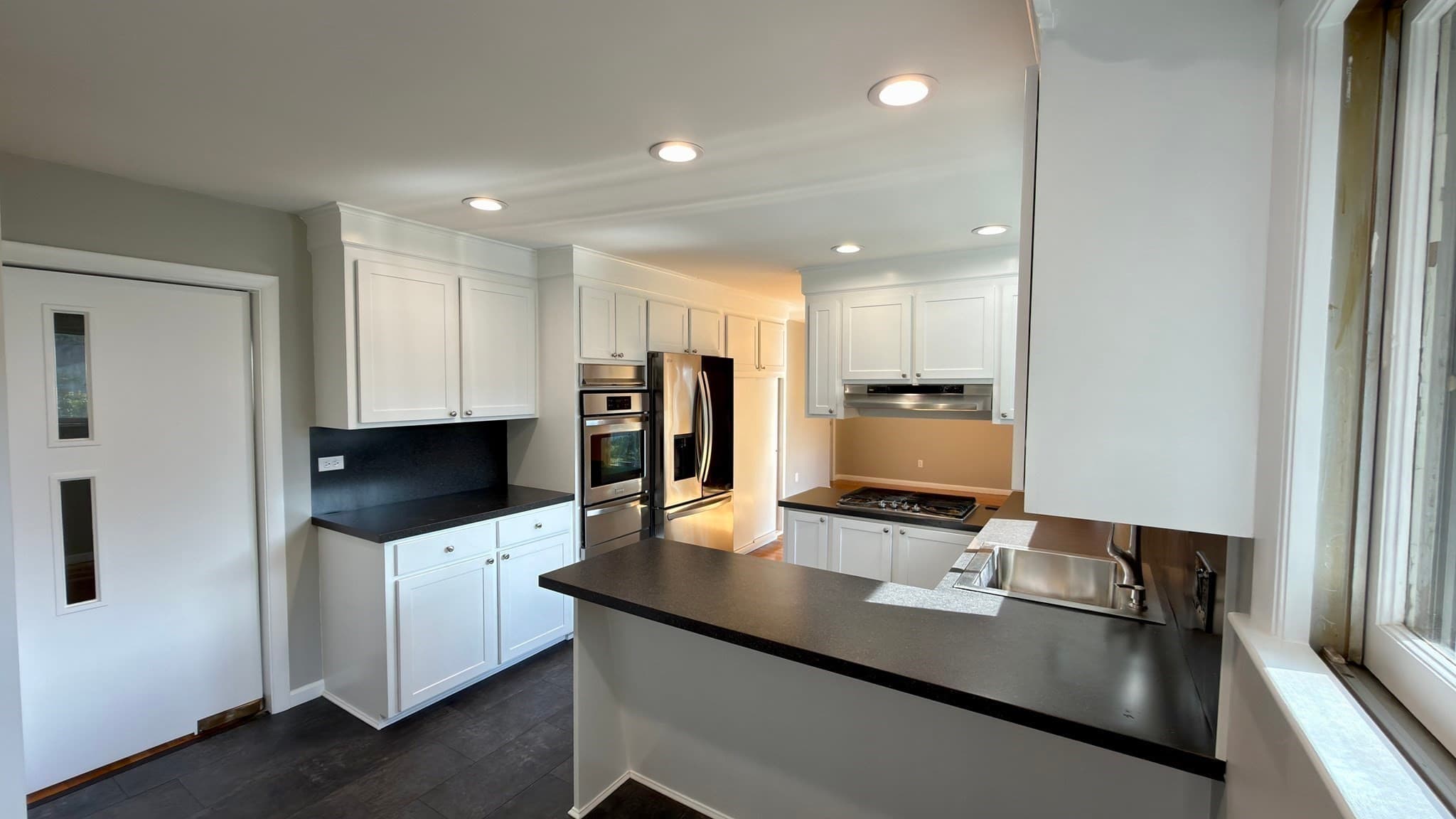 Single Family Residence at 17 Lawn Ave., Lowell MA 01852, Lowell, photo 6 of 42
