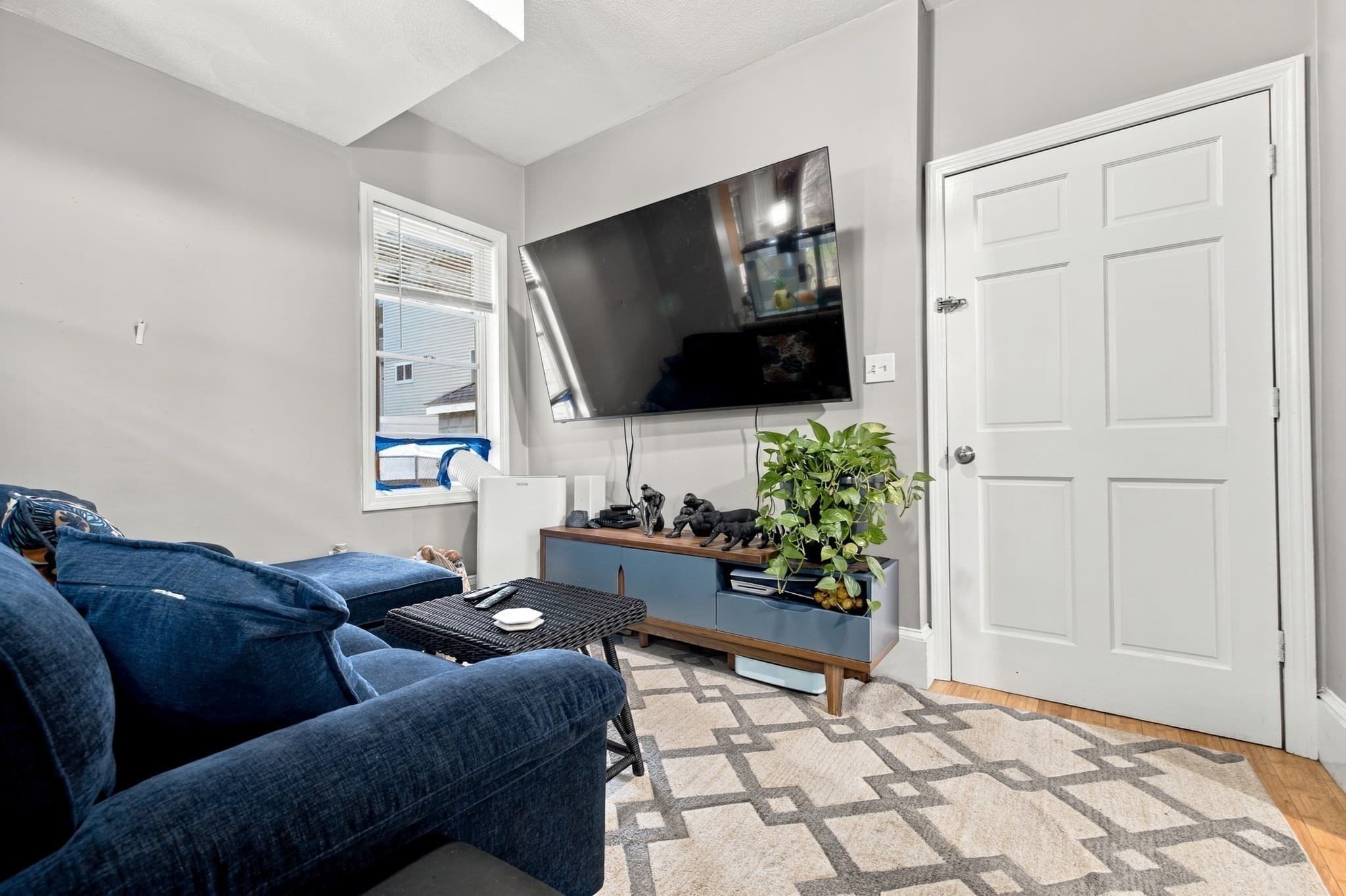 3 Family - 3 Units Up/Down at 398 Ferry St, Everett MA 02149, Everett, photo 5 of 36