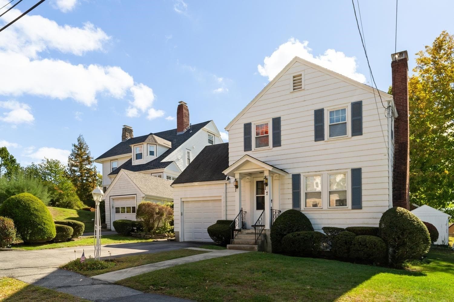 Single Family Residence at 7 Luther Rd, Medford MA 02155, Medford, photo 2 of 35