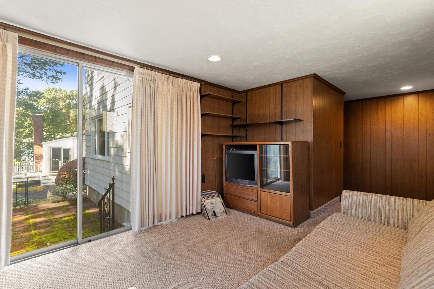 Single Family Residence at 7 Luther Rd, Medford MA 02155, Medford, photo 16 of 35