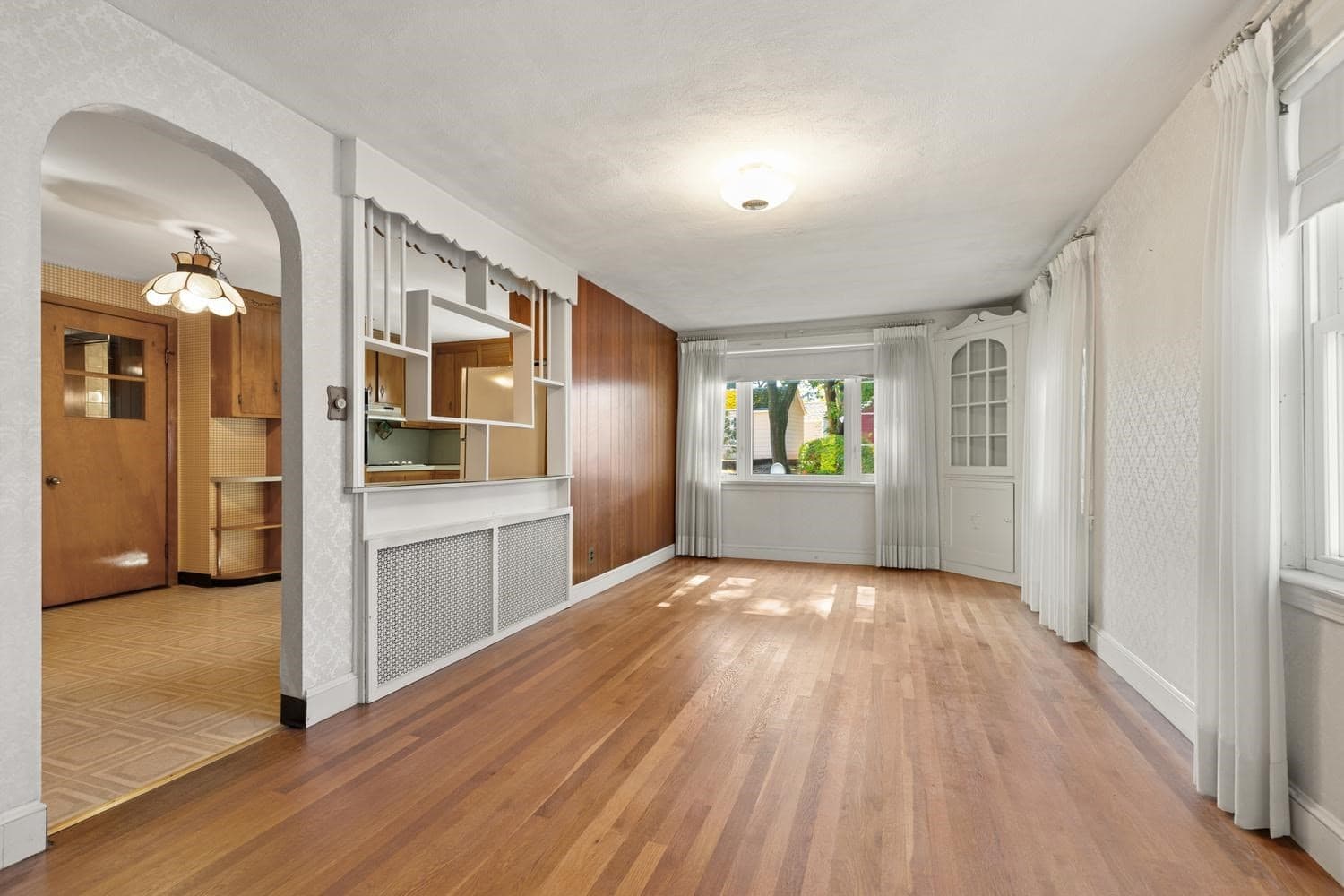 Single Family Residence at 7 Luther Rd, Medford MA 02155, Medford, photo 12 of 35