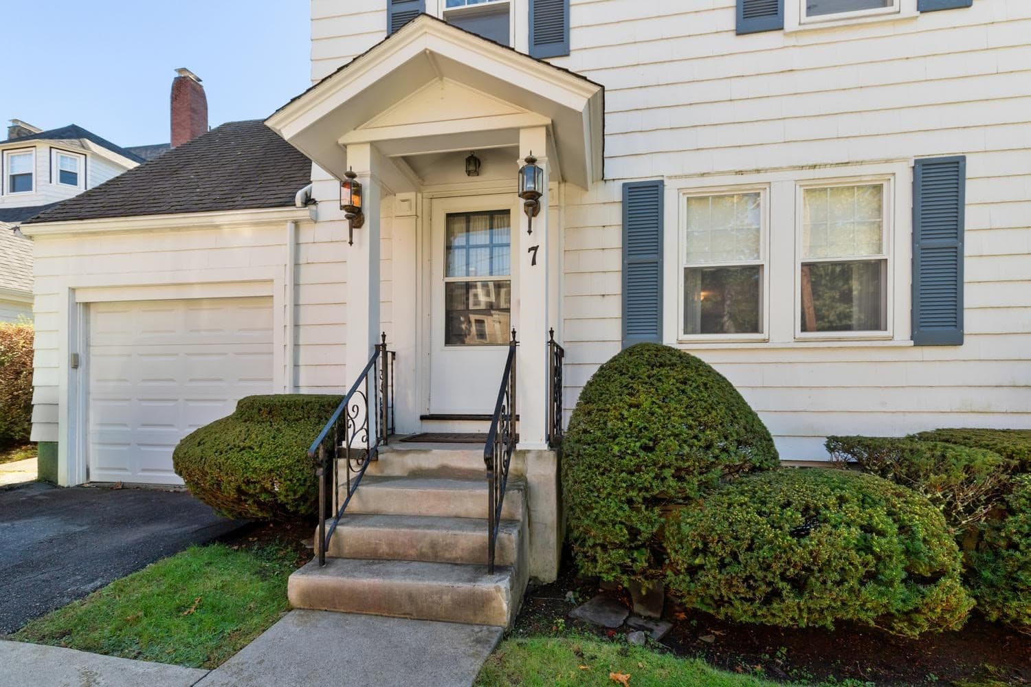 Single Family Residence at 7 Luther Rd, Medford MA 02155, Medford, photo 5 of 35
