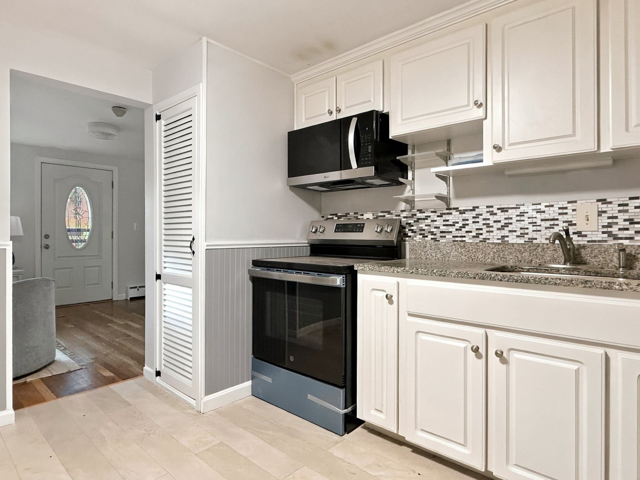Single Family Residence at 67 Rindone St, Holbrook MA 02343, Holbrook, photo 4 of 28