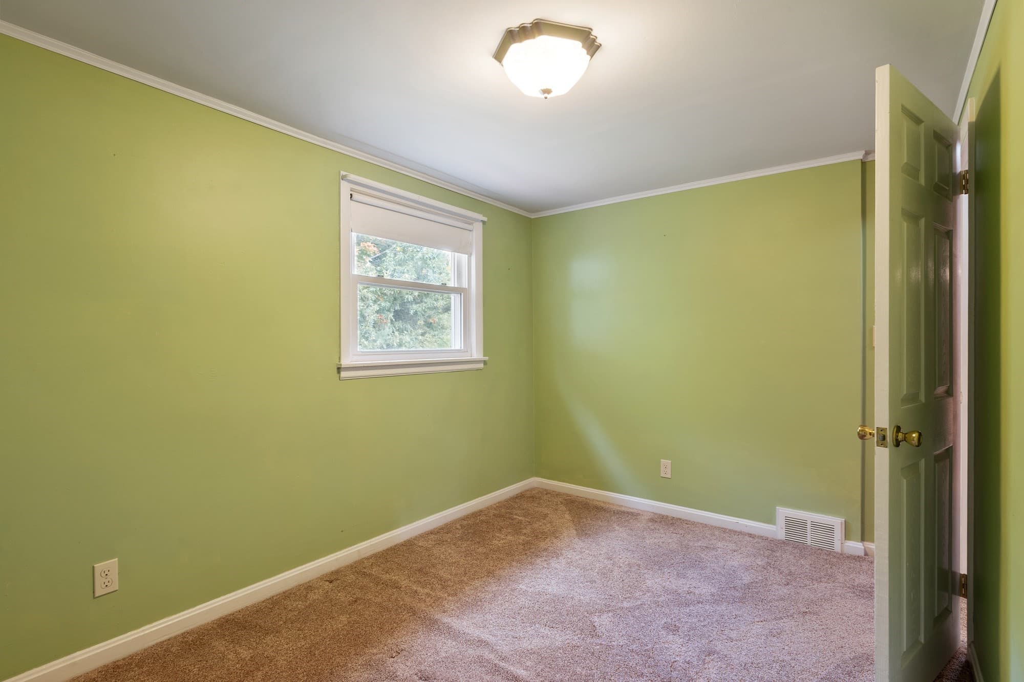 Single Family Residence at 3 Meadowbrook Dr, West Boylston MA 01583, West Boylston, photo 35 of 42