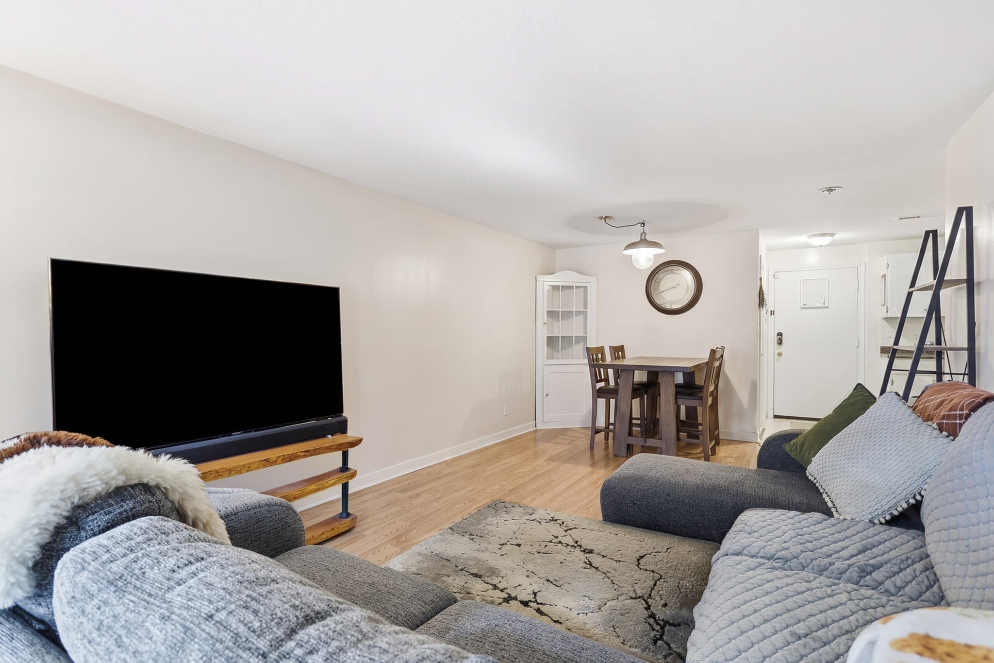 Condominium at 6 Greenbriar Drive # 104, North Reading MA 01864, North Reading, photo 16 of 30
