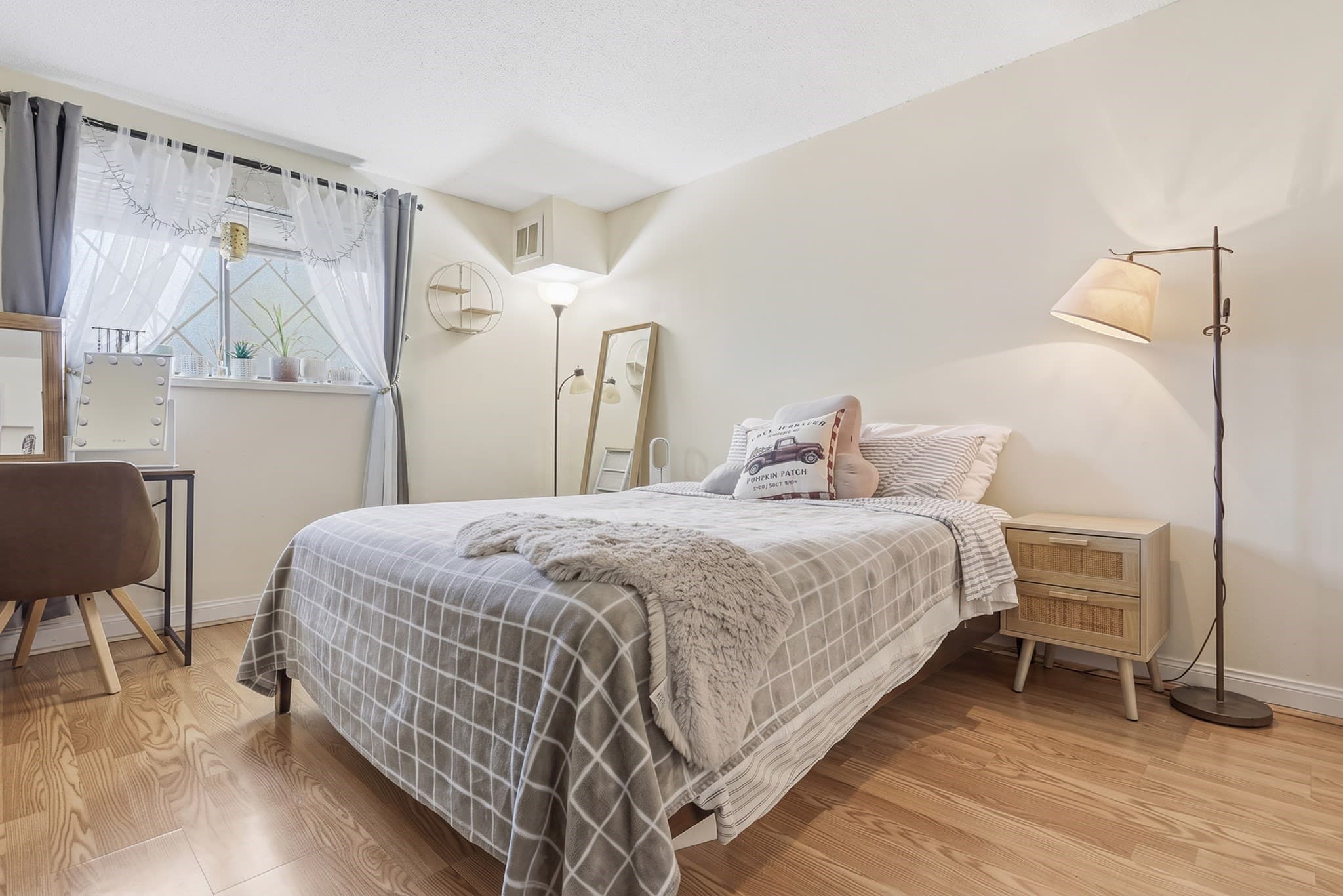 Condominium at 6 Greenbriar Drive # 104, North Reading MA 01864, North Reading, photo 19 of 30