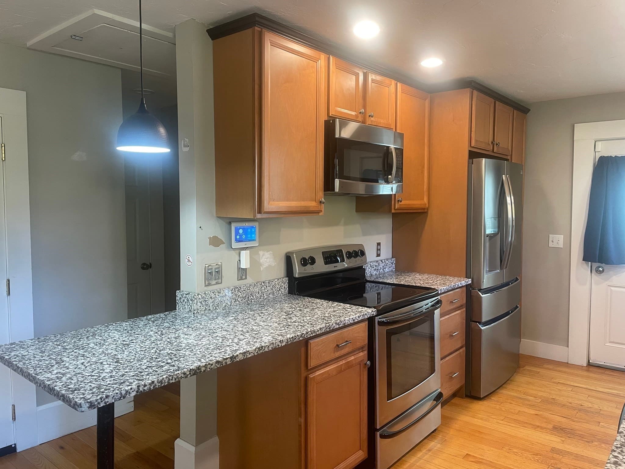 Single Family Residence at 987 Bedford Street, Whitman MA 02382, Whitman, photo 6 of 29