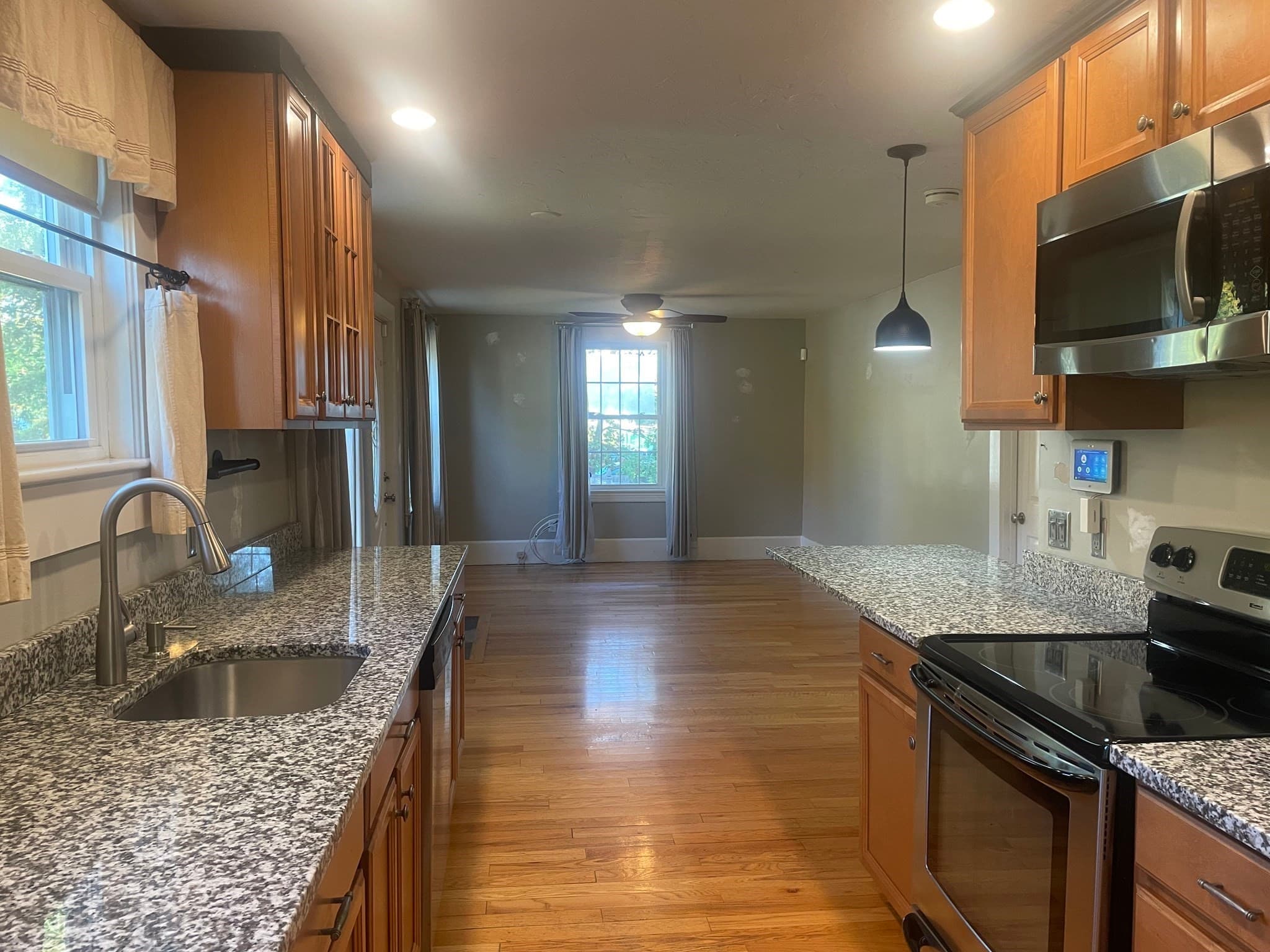 Single Family Residence at 987 Bedford Street, Whitman MA 02382, Whitman, photo 7 of 29