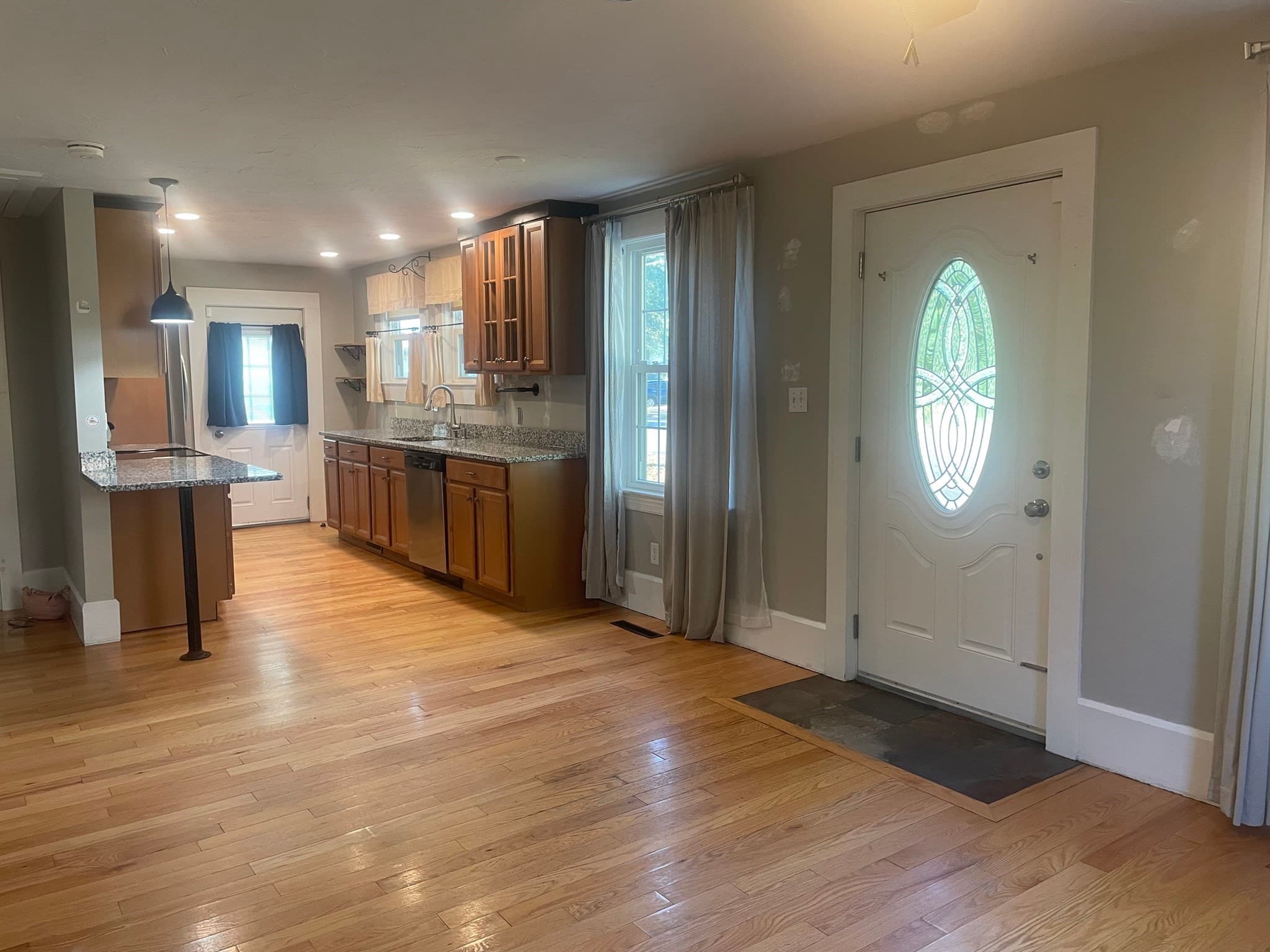 Single Family Residence at 987 Bedford Street, Whitman MA 02382, Whitman, photo 8 of 29