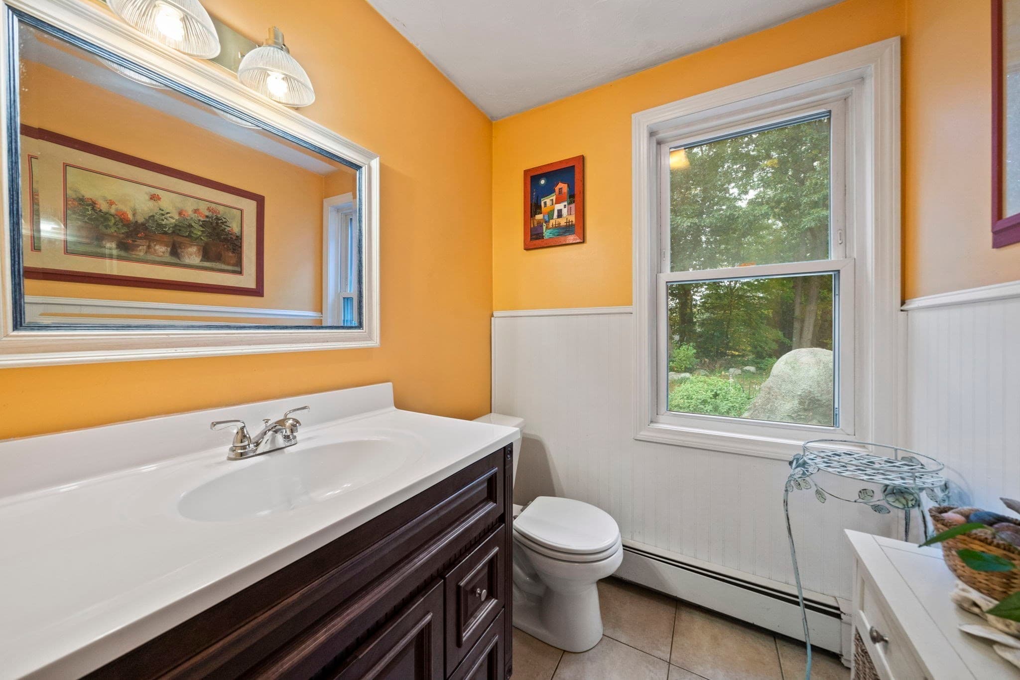Single Family Residence at 16 Beverly St, Quincy MA 02169, Quincy, photo 12 of 41