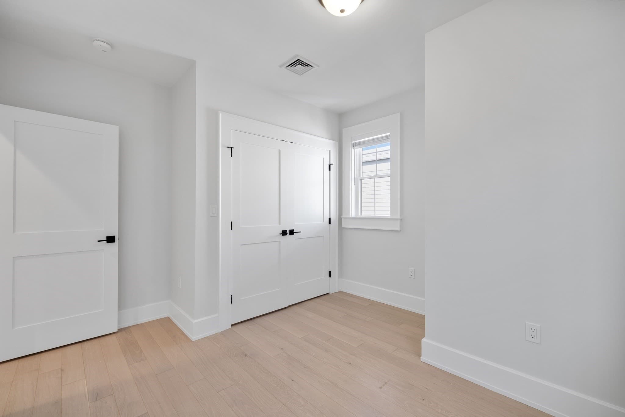 Condominium at 15 Mckone Street # 2, Boston MA 02122, Boston, photo 22 of 40